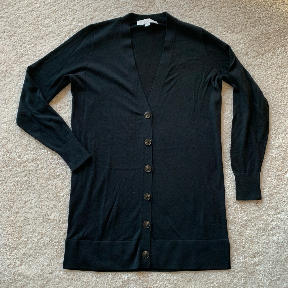 {LOFT} EUC! Classic Black Knit Cardigan